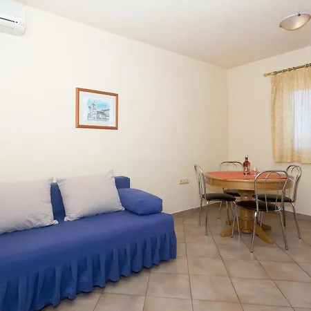 Fifty One Trogir