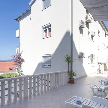 Fifty One Trogir