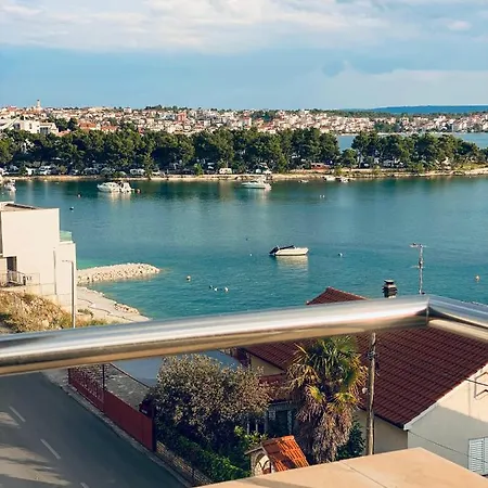 Fifty One * Trogir